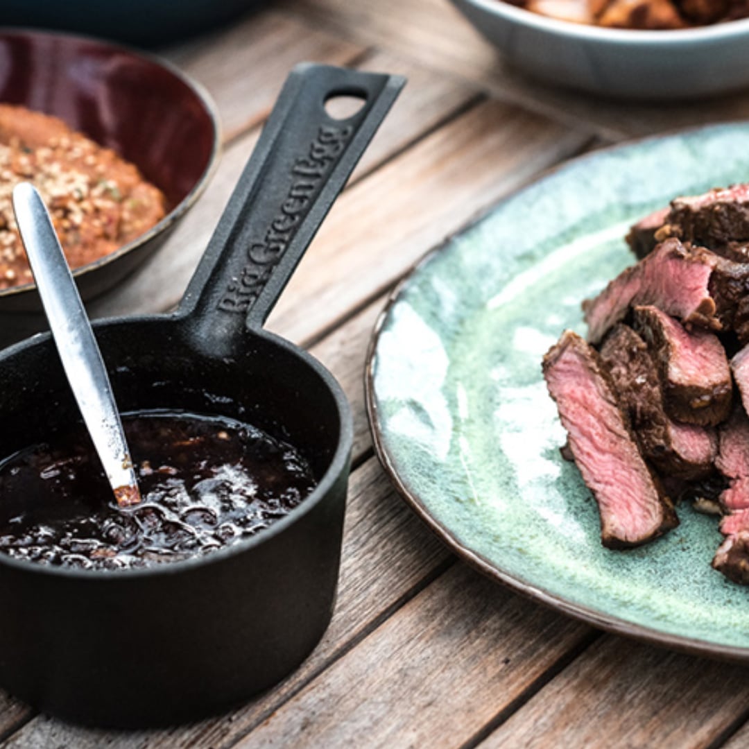 Litinový rendlík na omáčky se štětcem Ø 12 cm, Big Green Egg